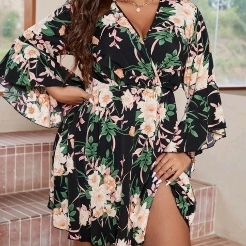 SHEIN CURVE FLORAL FAUX WRAP DRESS SZ 3X